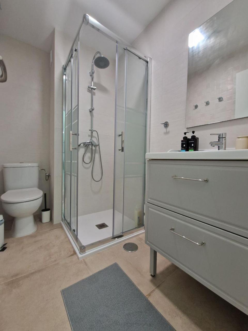 Charming Apartment In Alicante Near The Sea & City Center المظهر الخارجي الصورة